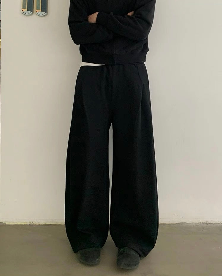 M4 Black Sweats
